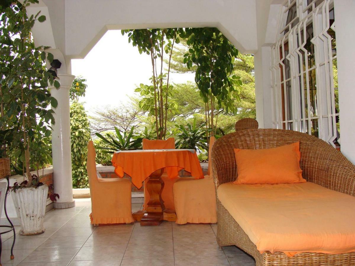 Kiriri Residence Hotel Bujumbura Exterior photo